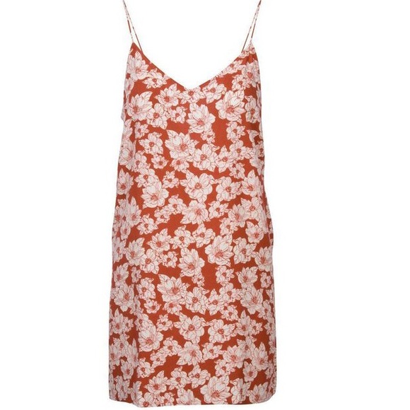 sold - Picture 1 of 5